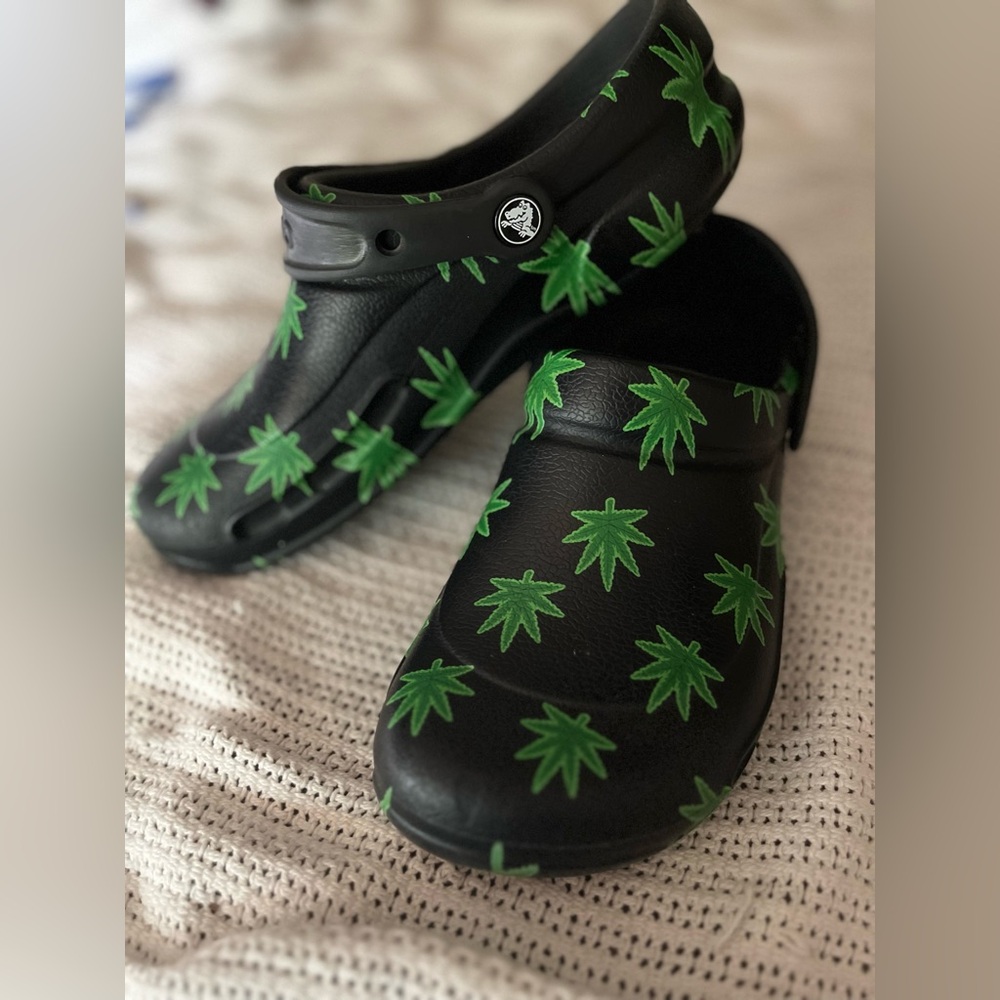 Crocs Bistro Clogs